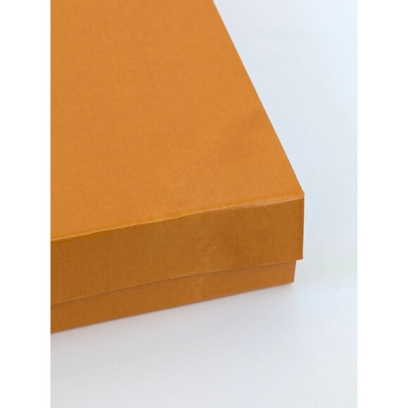 Louis Vuitton Magnetic Empty Large Box 16 x 11.5 x 2 - Picture 5 of 13